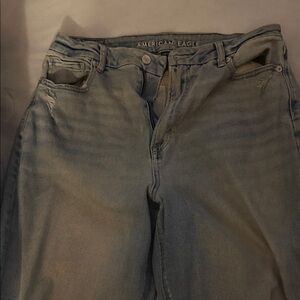 American Eagle Outfitters Women's Light Blue Relaxed Jeans